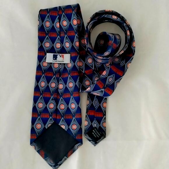 Chicago Cubs Baseball MLB Silk Tie - Picture 5 of 7